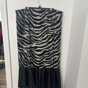 Ann Taylor Black and White Zebra Print Ruffled Trumpet Midi Skirt